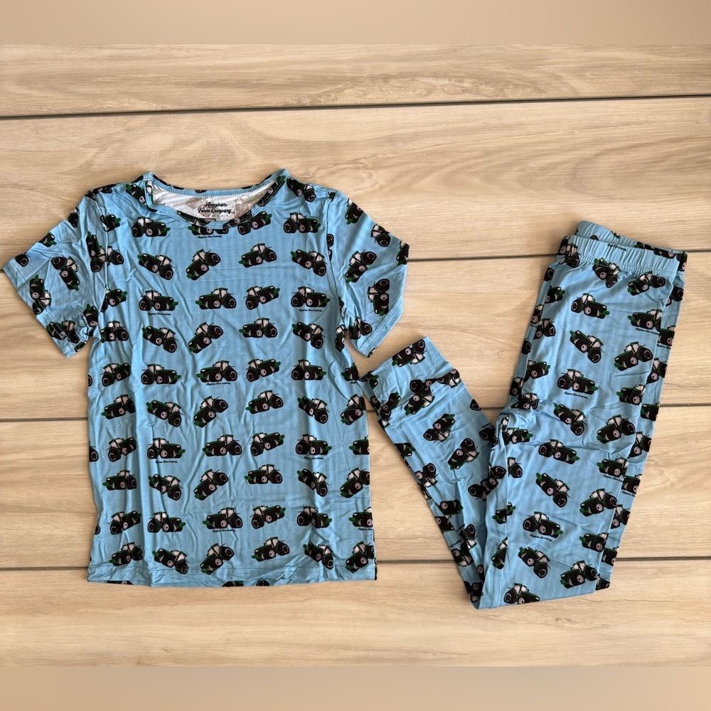 American Farm Company Big Green Tractor Bamboo Pajama Set Blue YL NWT - Picture 3 of 8